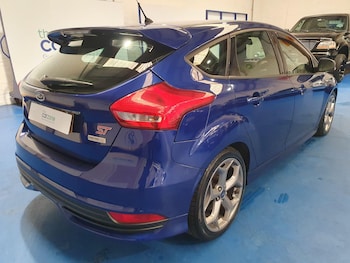 Used Ford Focus 2015 for sale - 78101309: Photo
