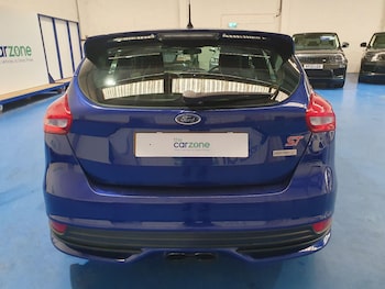 Used Ford Focus 2015 for sale - 78101309: Photo