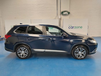 Used Mitsubishi Outlander 2017 for sale - 77550431: Photo