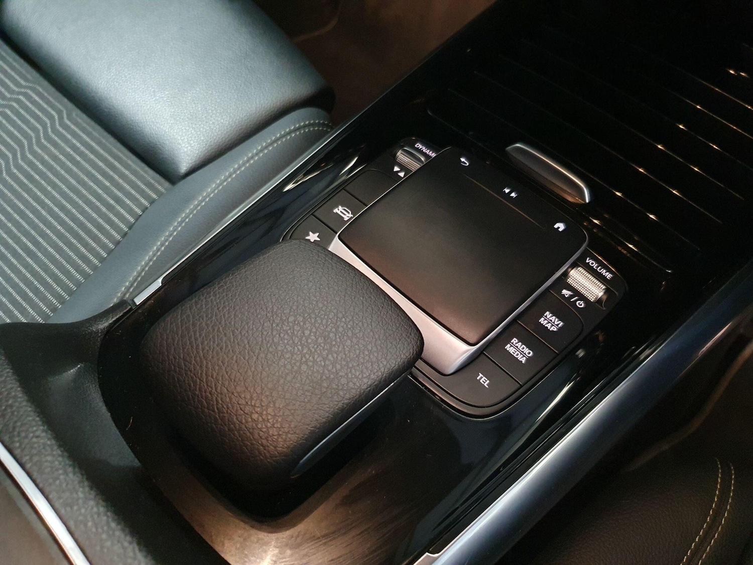 Used Mercedes-Benz GLA 2021 for sale - 77238395: Photo 15