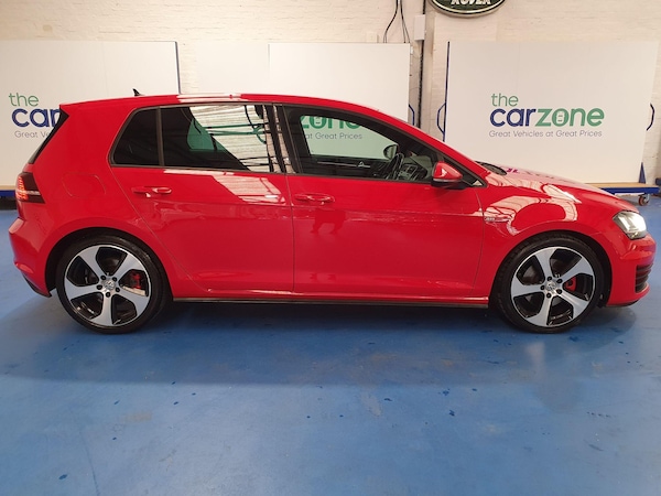 Used Volkswagen Golf 2016 for sale - 75669802: Photo 2