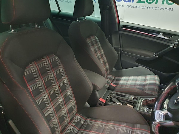 Used Volkswagen Golf 2016 for sale - 75669802: Photo 9