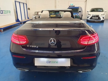 Used Mercedes-Benz C Class 2017 for sale - 76361111: Photo