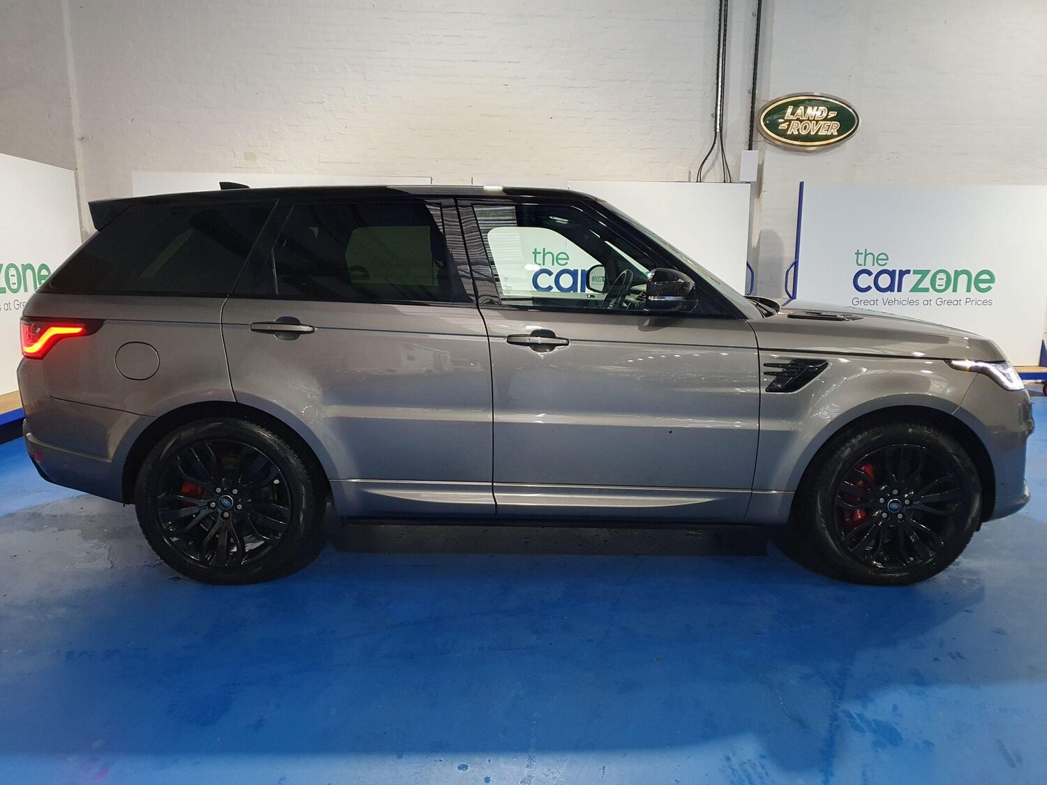 Used Land Rover Range Rover Sport 2019 for sale - 76975708: Photo 2