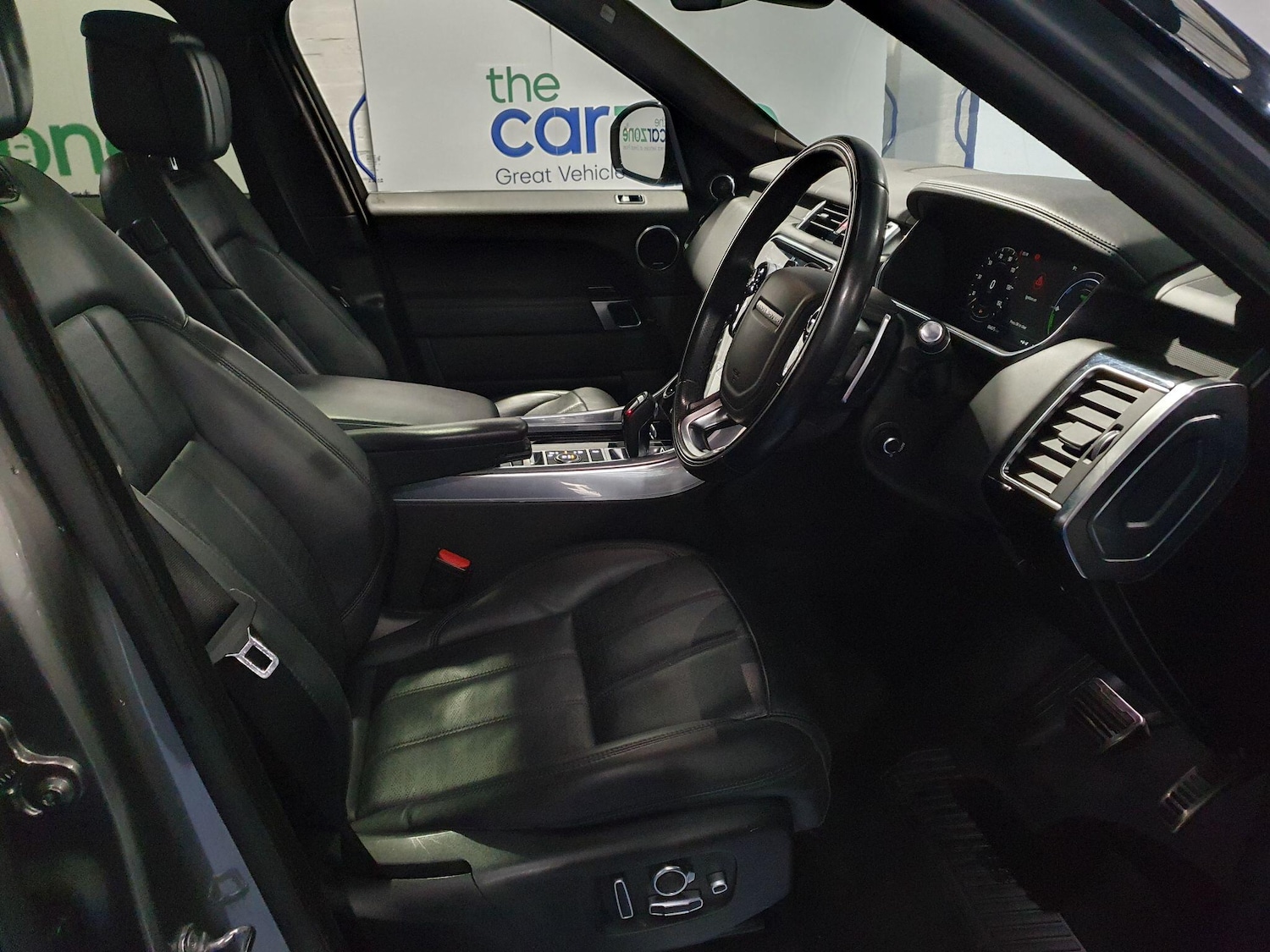 Used Land Rover Range Rover Sport 2019 for sale - 76975708: Photo 9