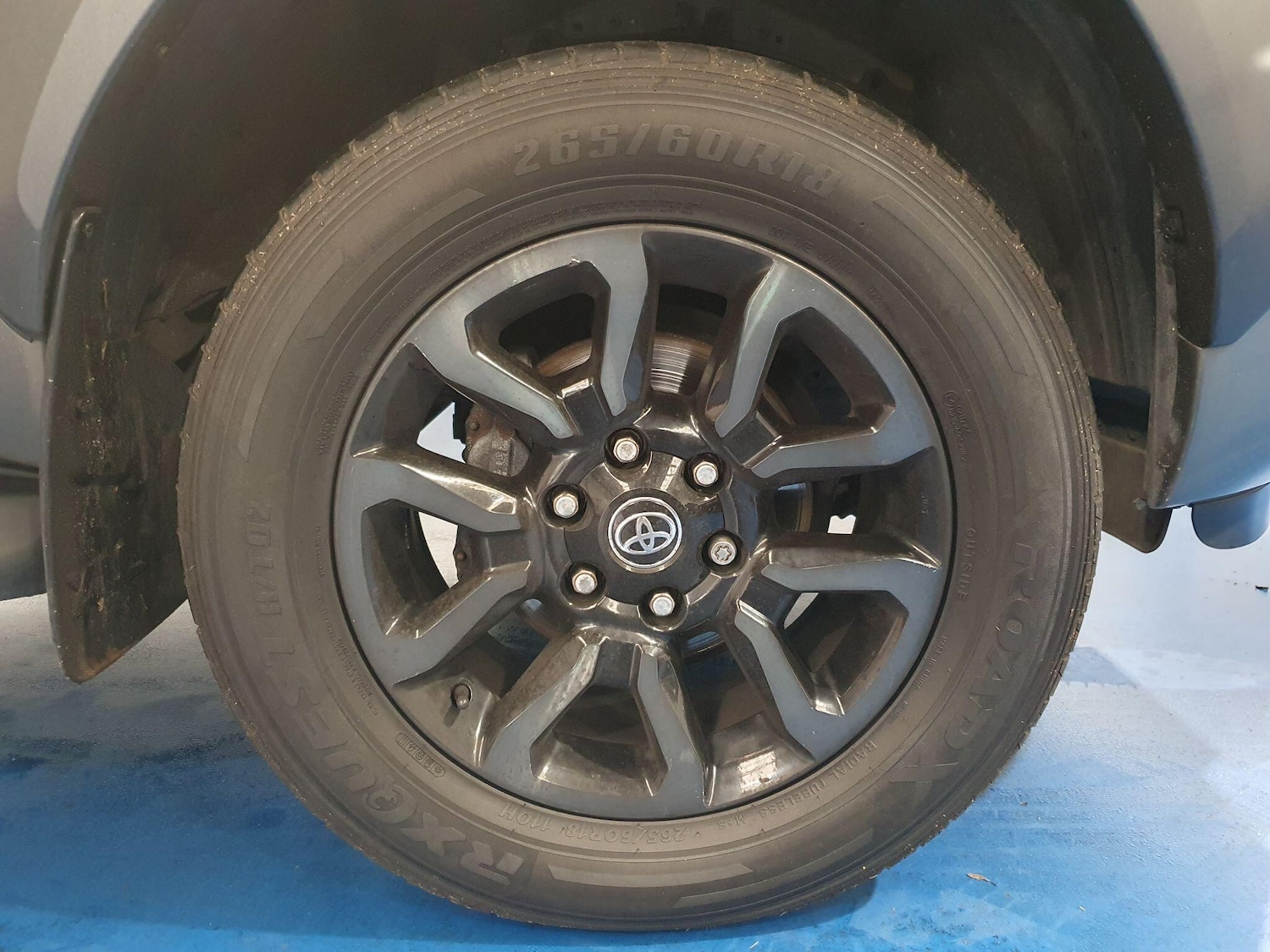 Used Toyota Hilux 2023 for sale - 77376363: Photo 18