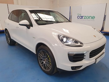 Used Porsche Cayenne 2017 for sale - 79464856: Photo