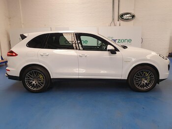 Used Porsche Cayenne 2017 for sale - 79464856: Photo