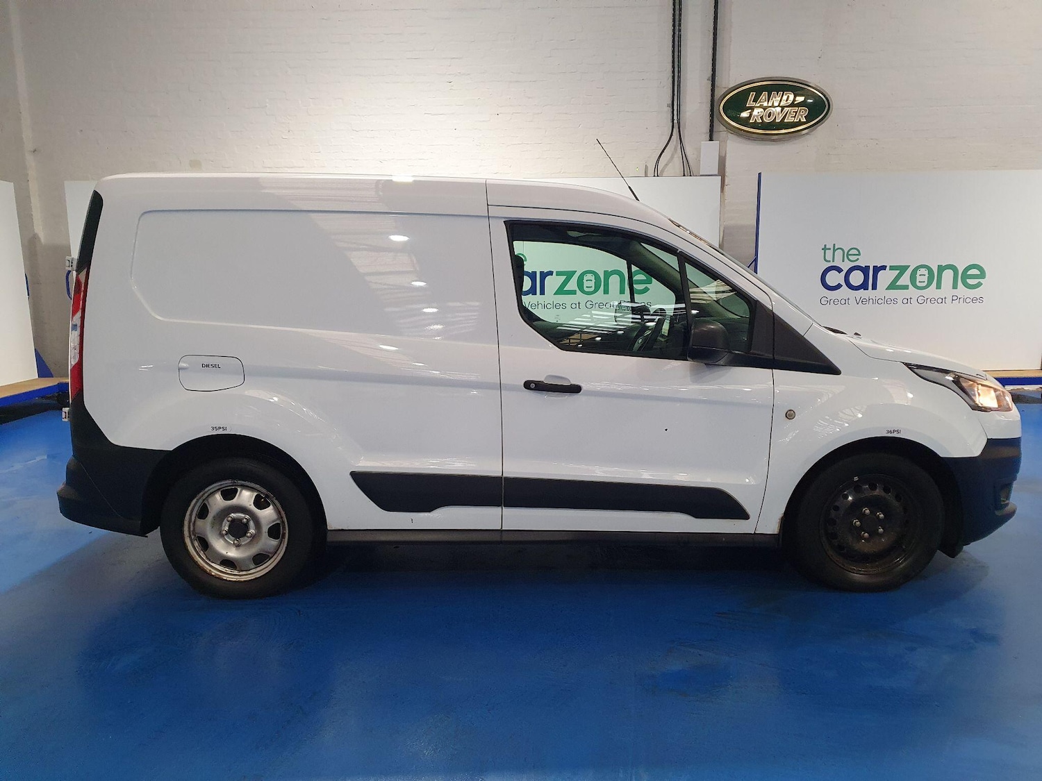 Used Ford Transit Connect 2020 for sale - 77315178: Photo 2