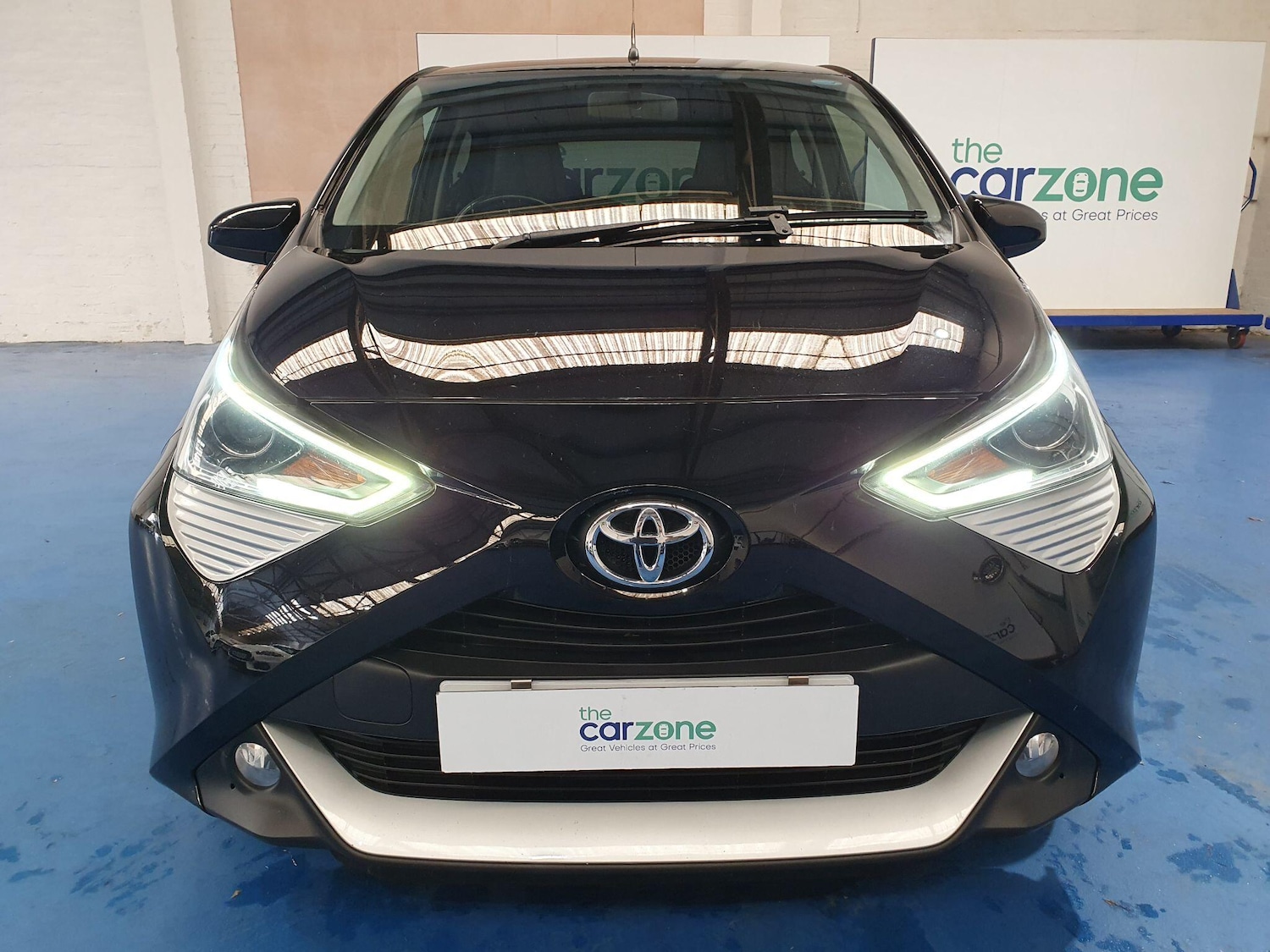 Used Toyota AYGO 2018 for sale - 76398845: Photo 10