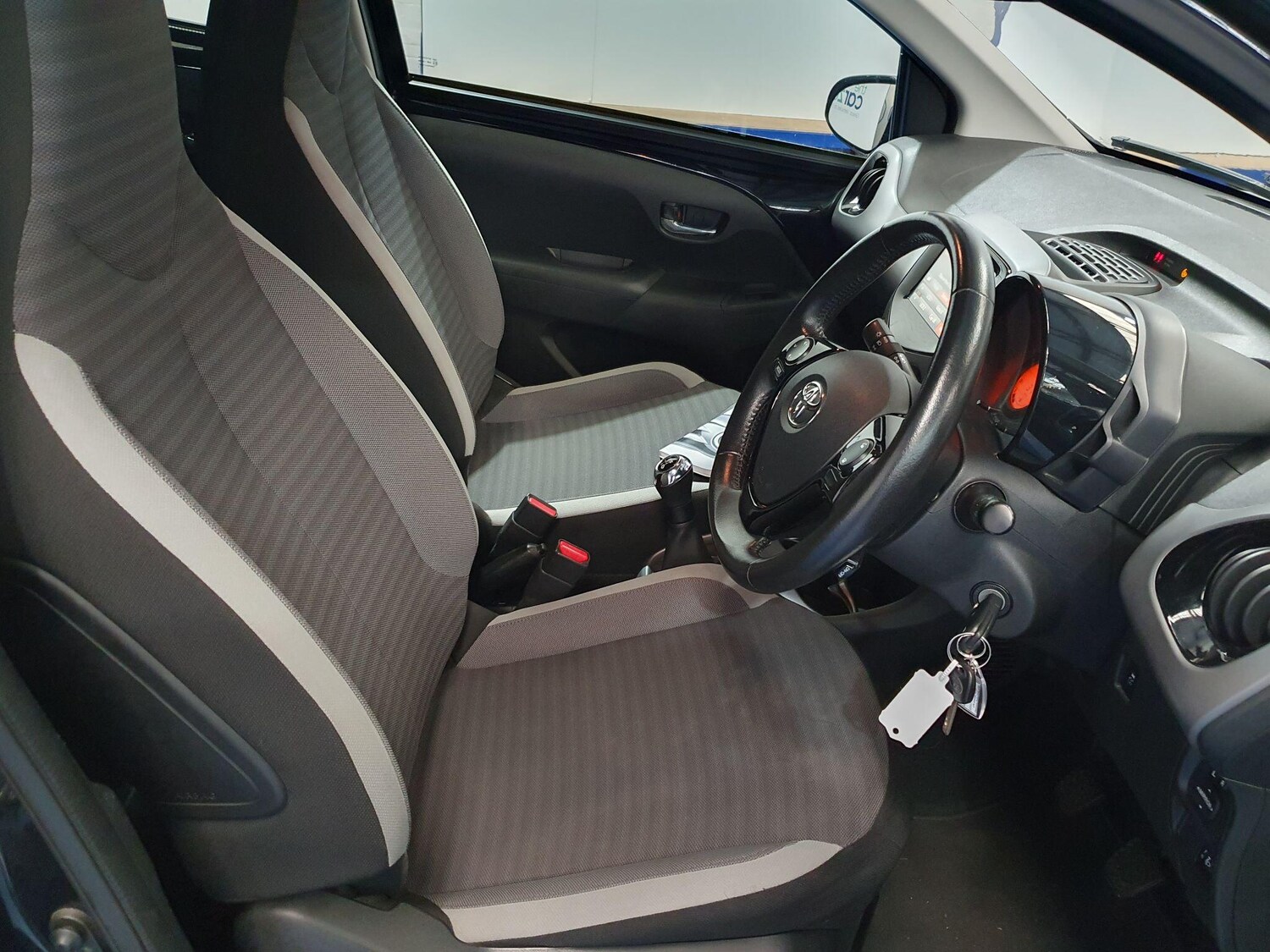 Used Toyota AYGO 2018 for sale - 76398845: Photo 12