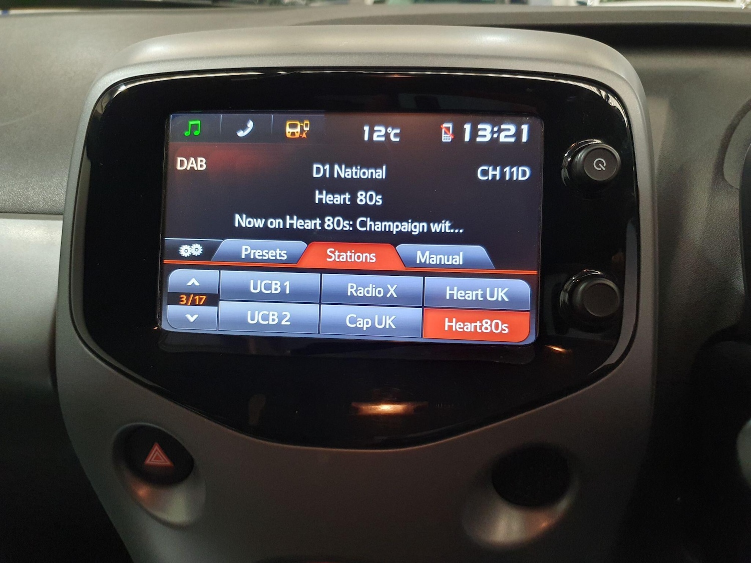 Used Toyota AYGO 2018 for sale - 76398845: Photo 15