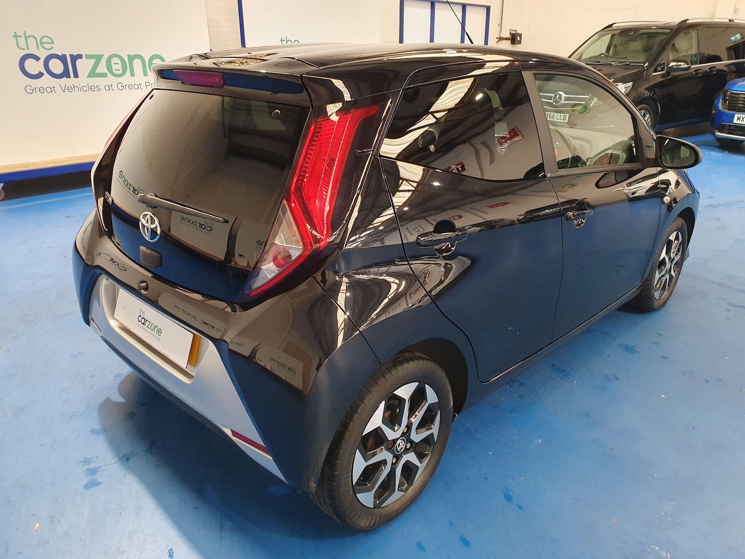 Used Toyota AYGO 2018 for sale - 76398845: Photo 3