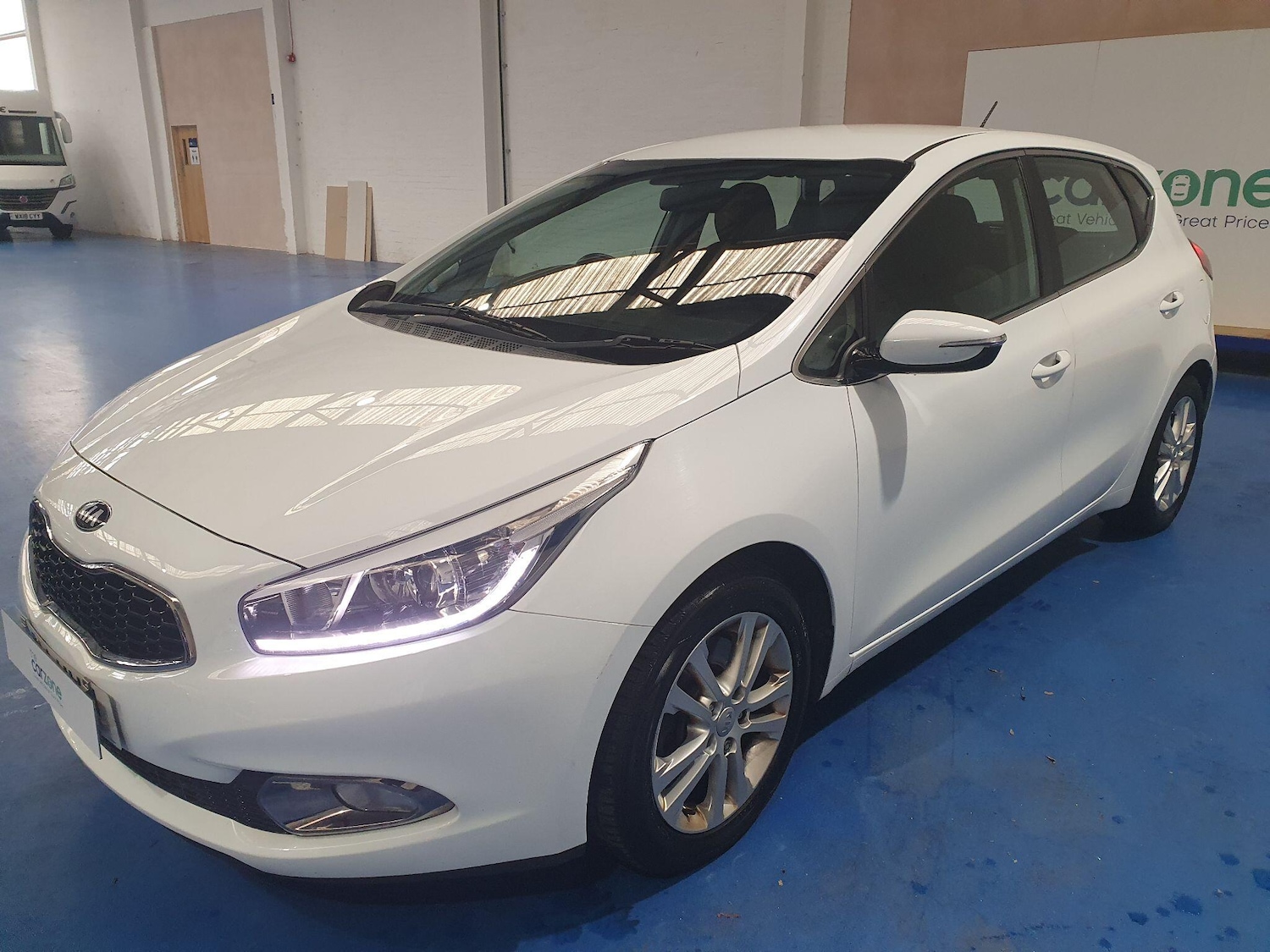 Used Kia Ceed 2014 for sale - 76377193: Photo 7
