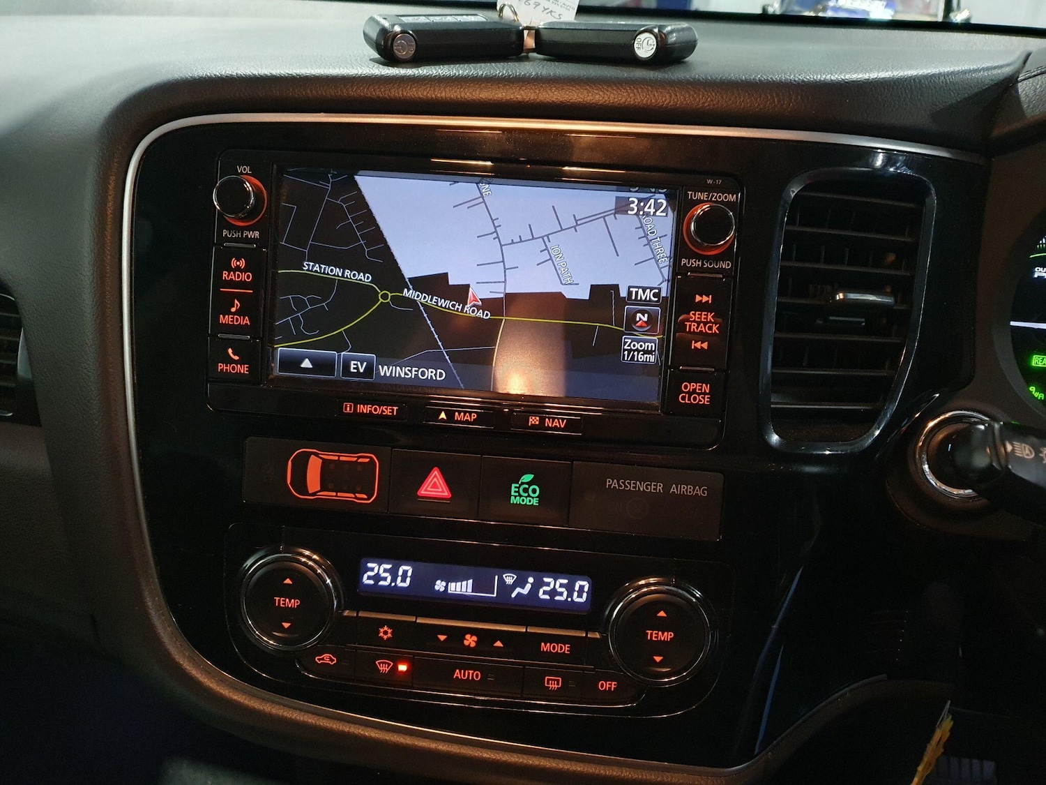 Used Mitsubishi Outlander 2017 for sale - 77120677: Photo 15