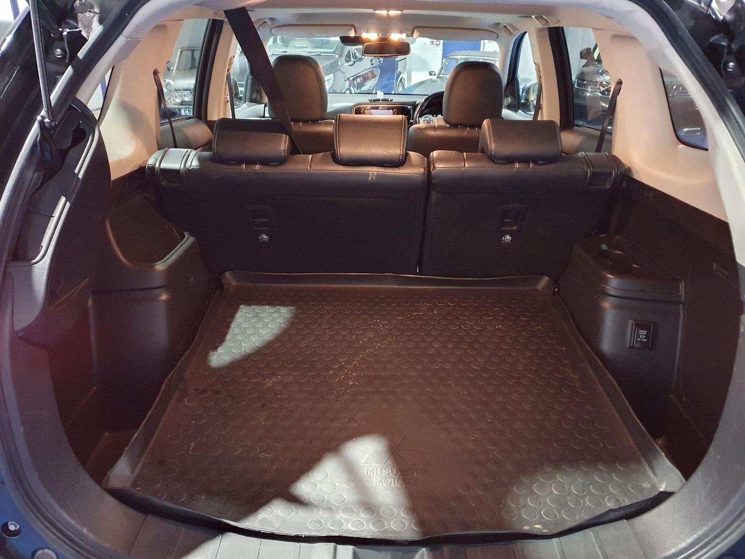 Used Mitsubishi Outlander 2017 for sale - 77120677: Photo 7