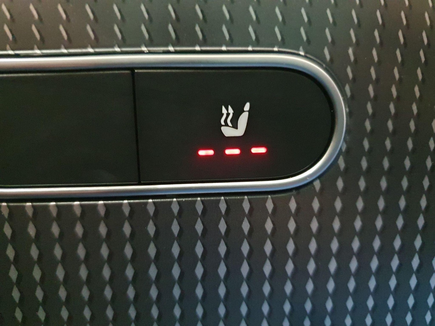 Used Mercedes-Benz GLA 2021 for sale - 76484947: Photo 14