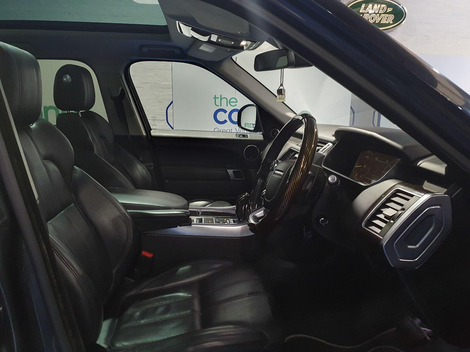 Used Land Rover Range Rover Sport 2015 for sale - 77538501: Photo 9