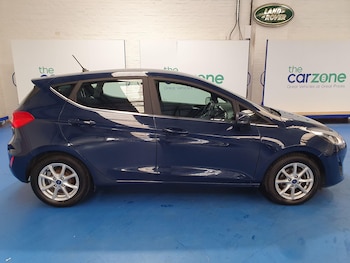 Used Ford Fiesta 2018 for sale - 76137303: Photo 2