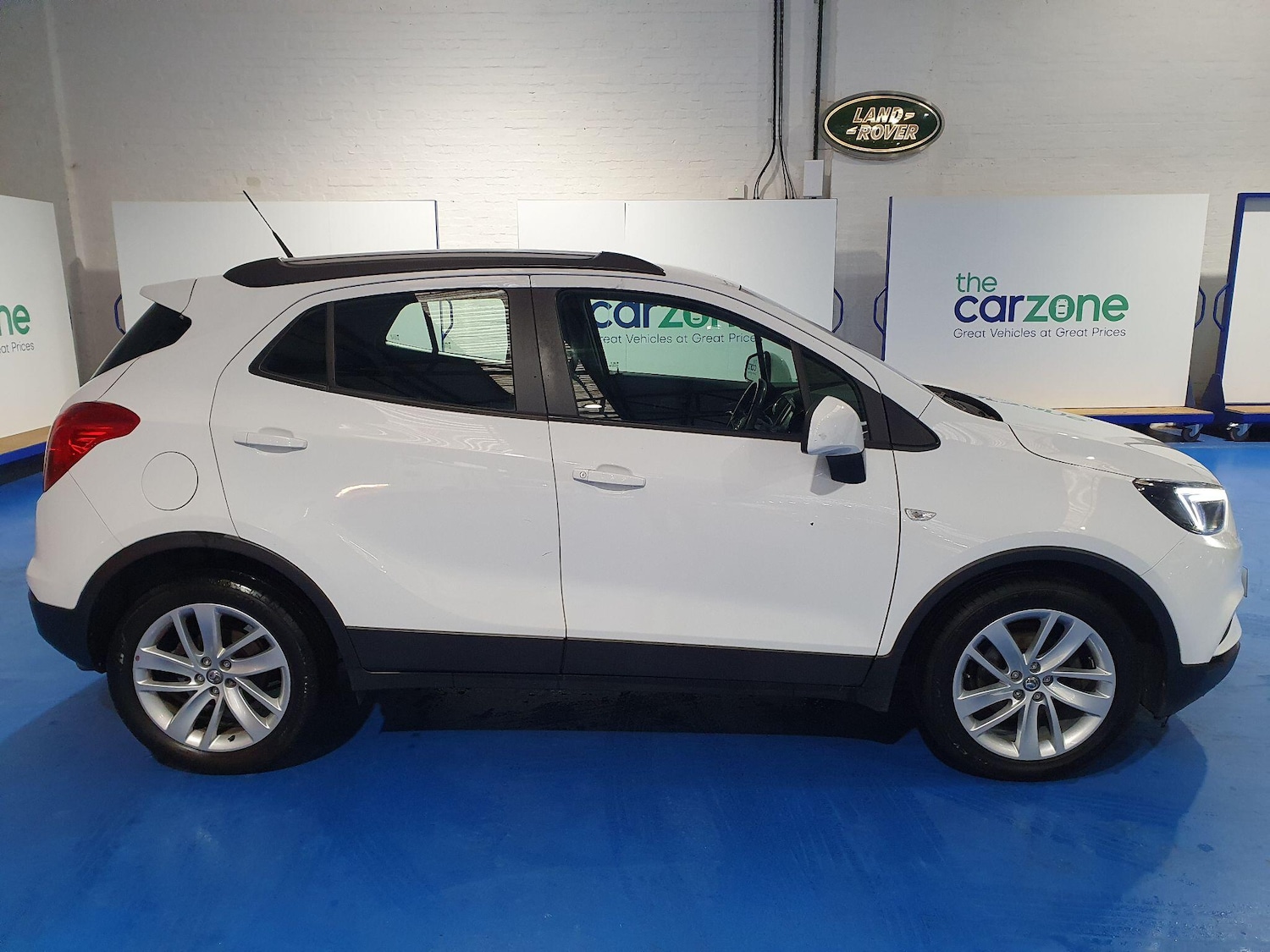 Used Vauxhall Mokka X for sale - 77958117: Photo 2