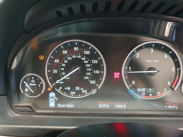 Used BMW 5 Series 2016 for sale - 75552381: Photo 11