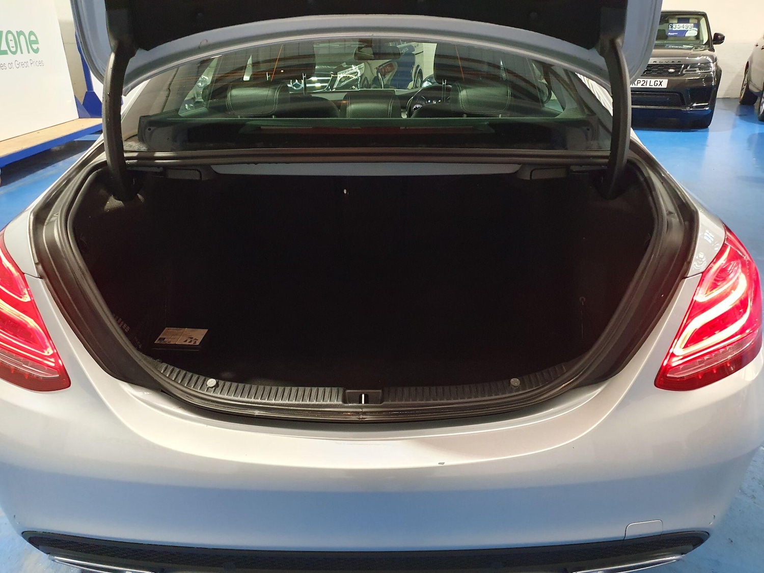 Used Mercedes-Benz C Class 2018 for sale - 77215922: Photo 15