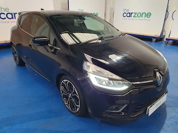 Used Renault Clio 2017 for sale - 76953403: Photo