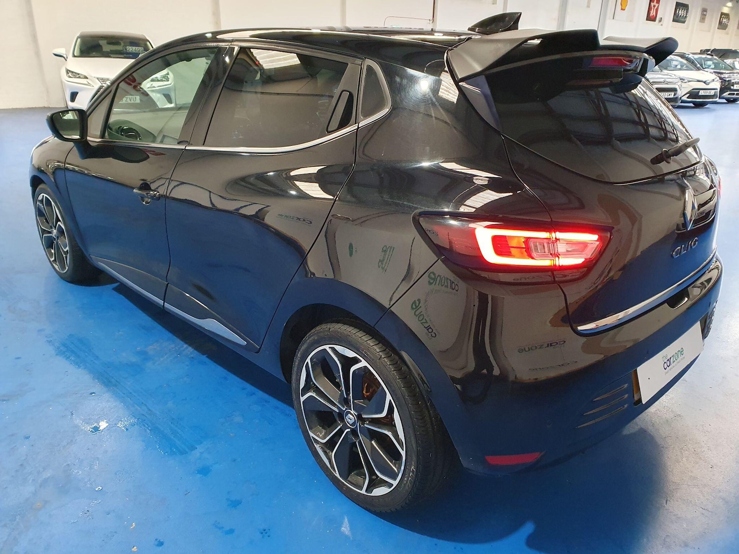 Used Renault Clio 2017 for sale - 76953403: Photo 5