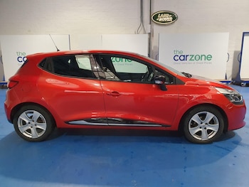 Used Renault Clio 2015 for sale - 76398138: Photo
