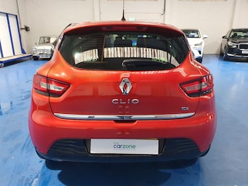 Used Renault Clio 2015 for sale - 76398138: Photo