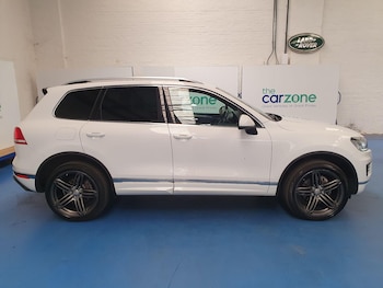 Used Volkswagen Touareg 2017 for sale - 78517527: Photo