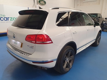 Used Volkswagen Touareg 2017 for sale - 78517527: Photo