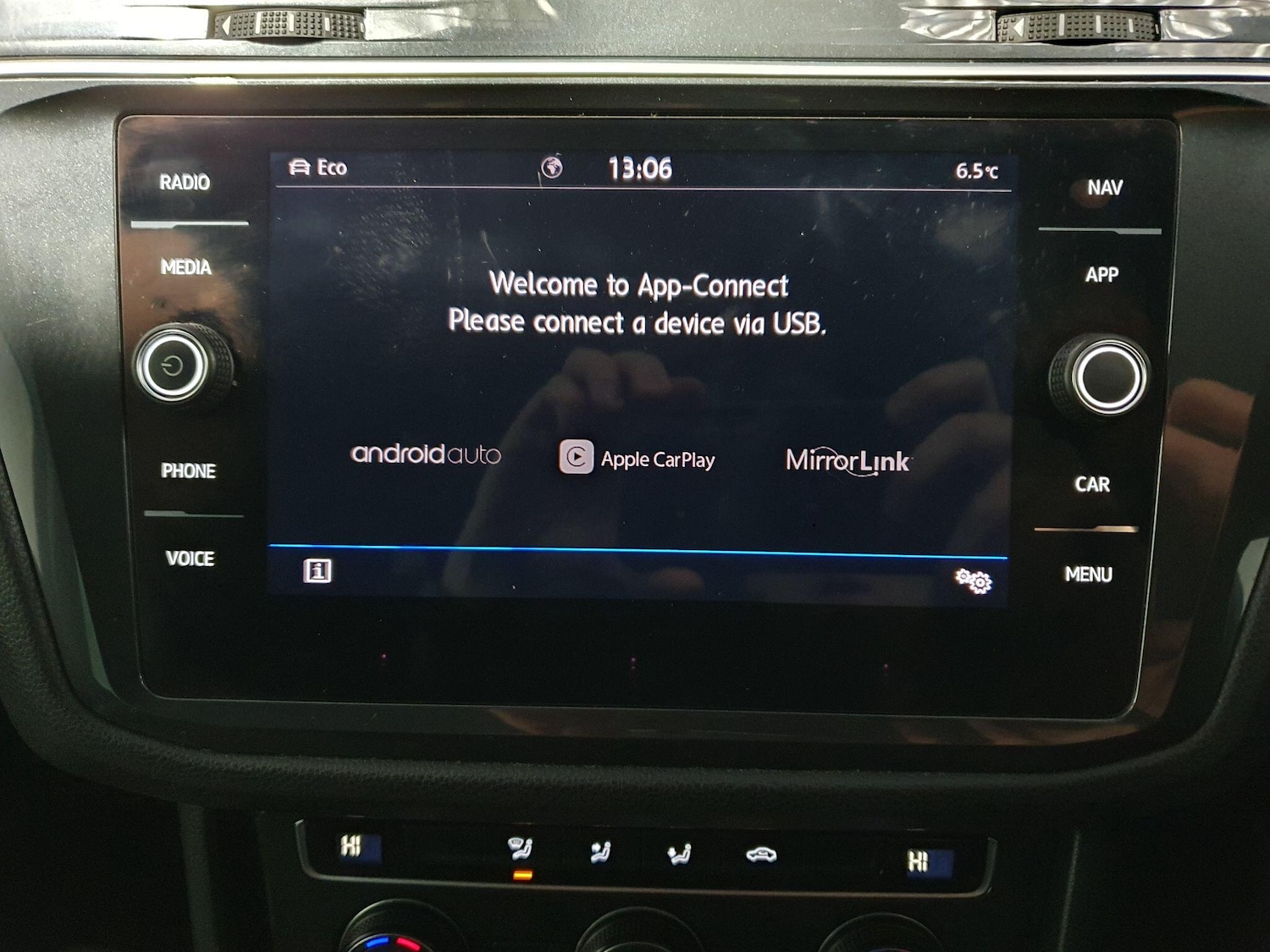 Used Volkswagen Tiguan 2019 for sale - 76823749: Photo 10