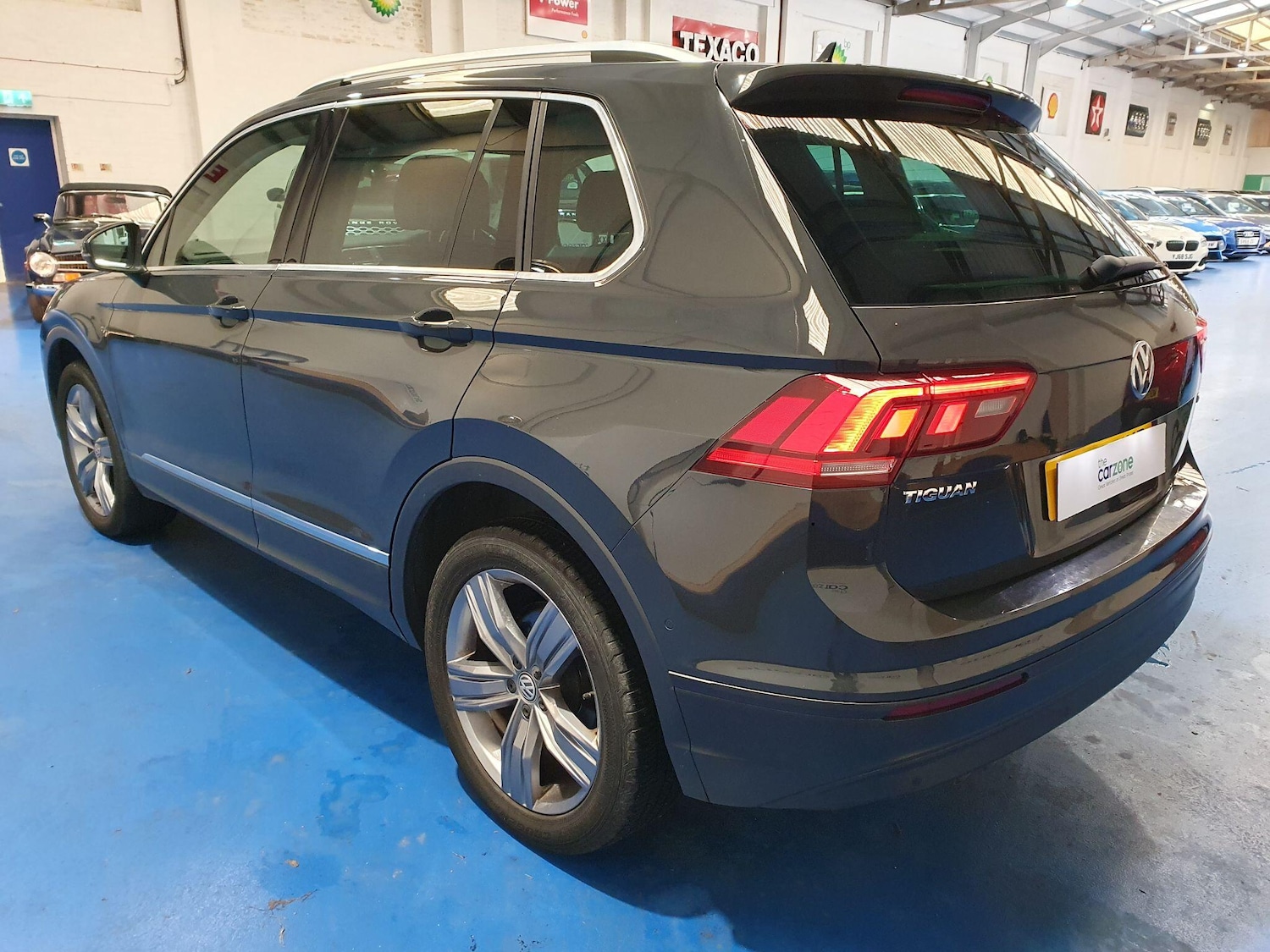 Used Volkswagen Tiguan 2019 for sale - 76823749: Photo 5