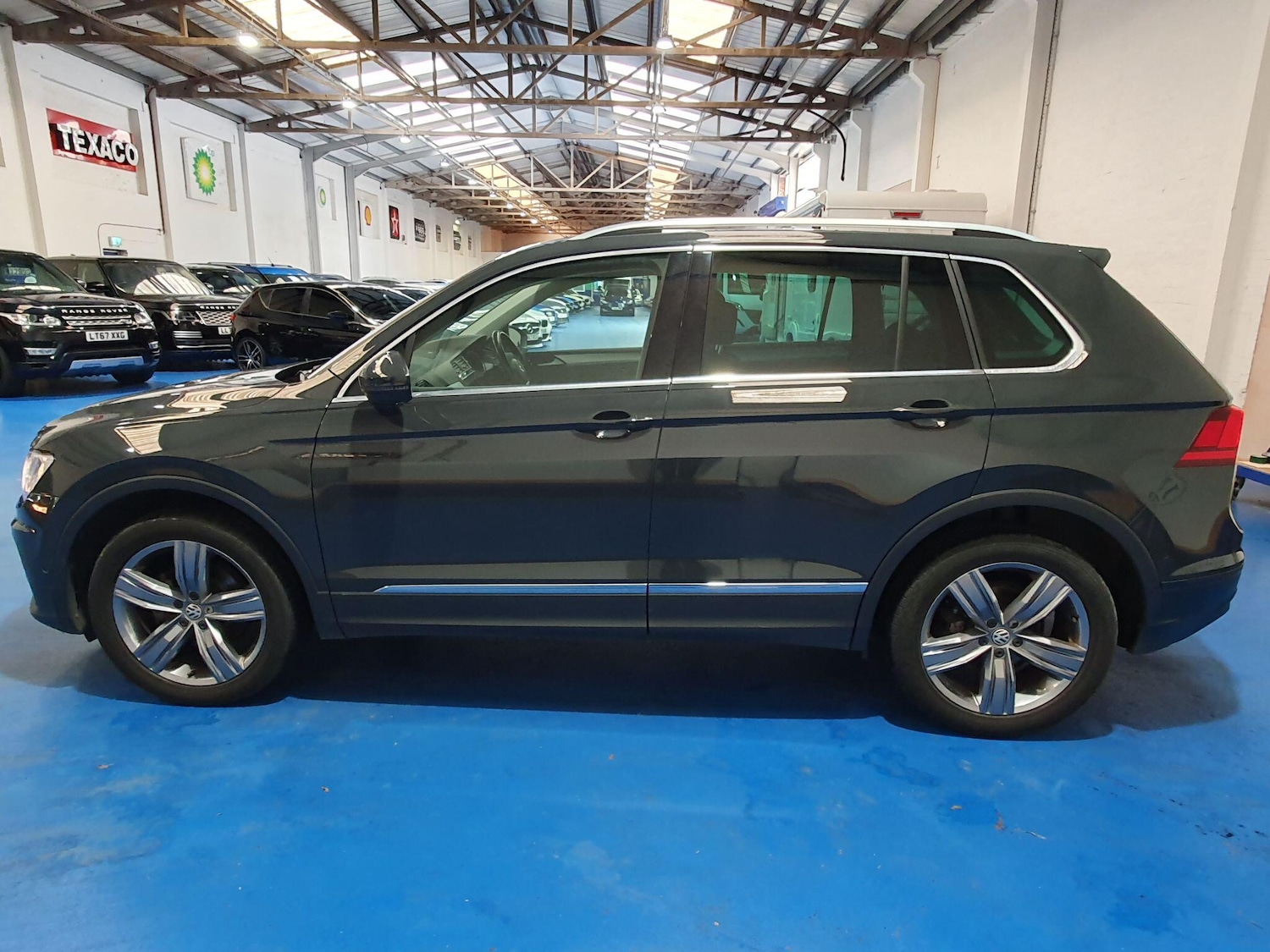 Used Volkswagen Tiguan 2019 for sale - 76823749: Photo 6