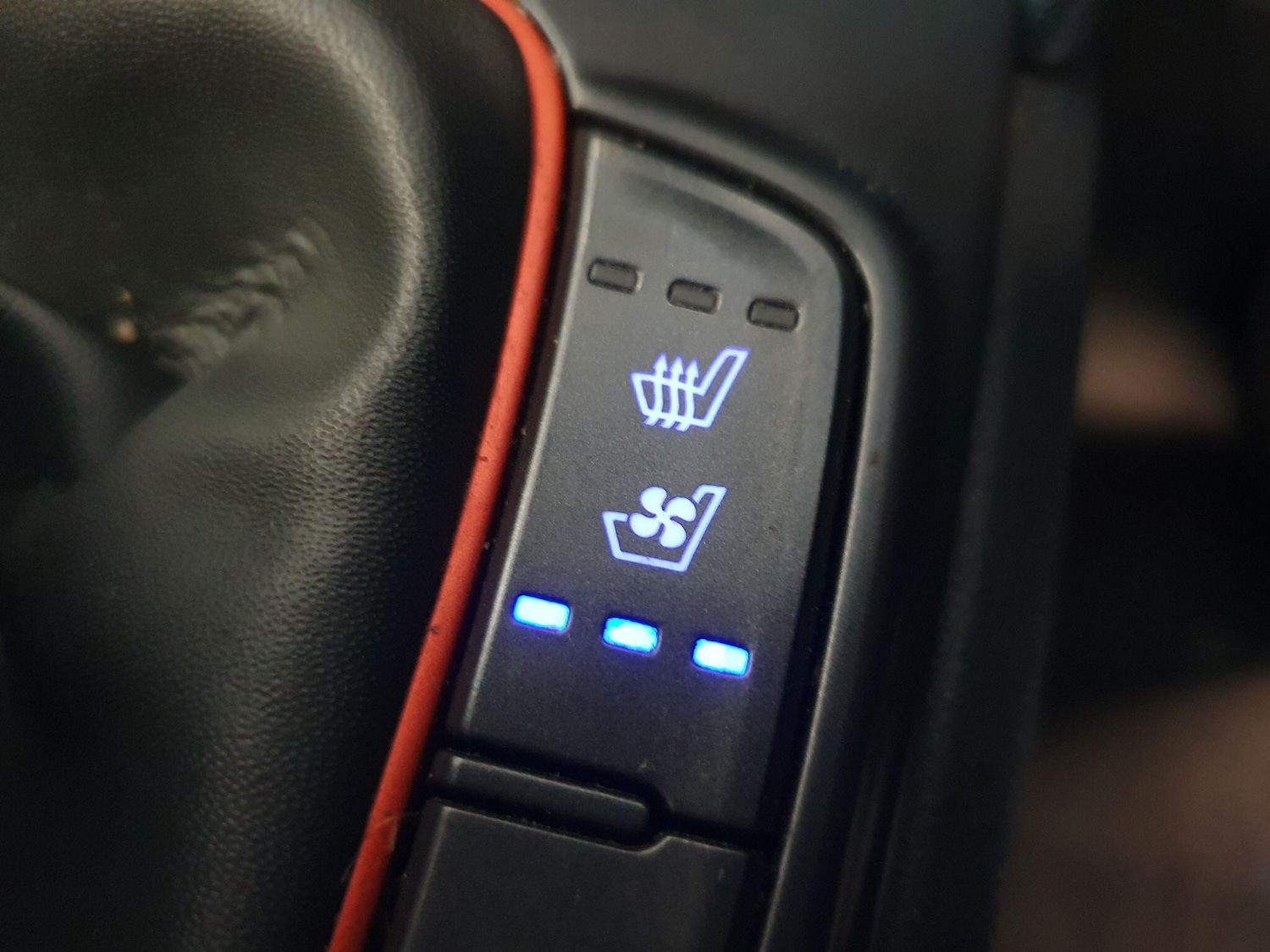 Used Hyundai KONA 2018 for sale - 78086206: Photo 11