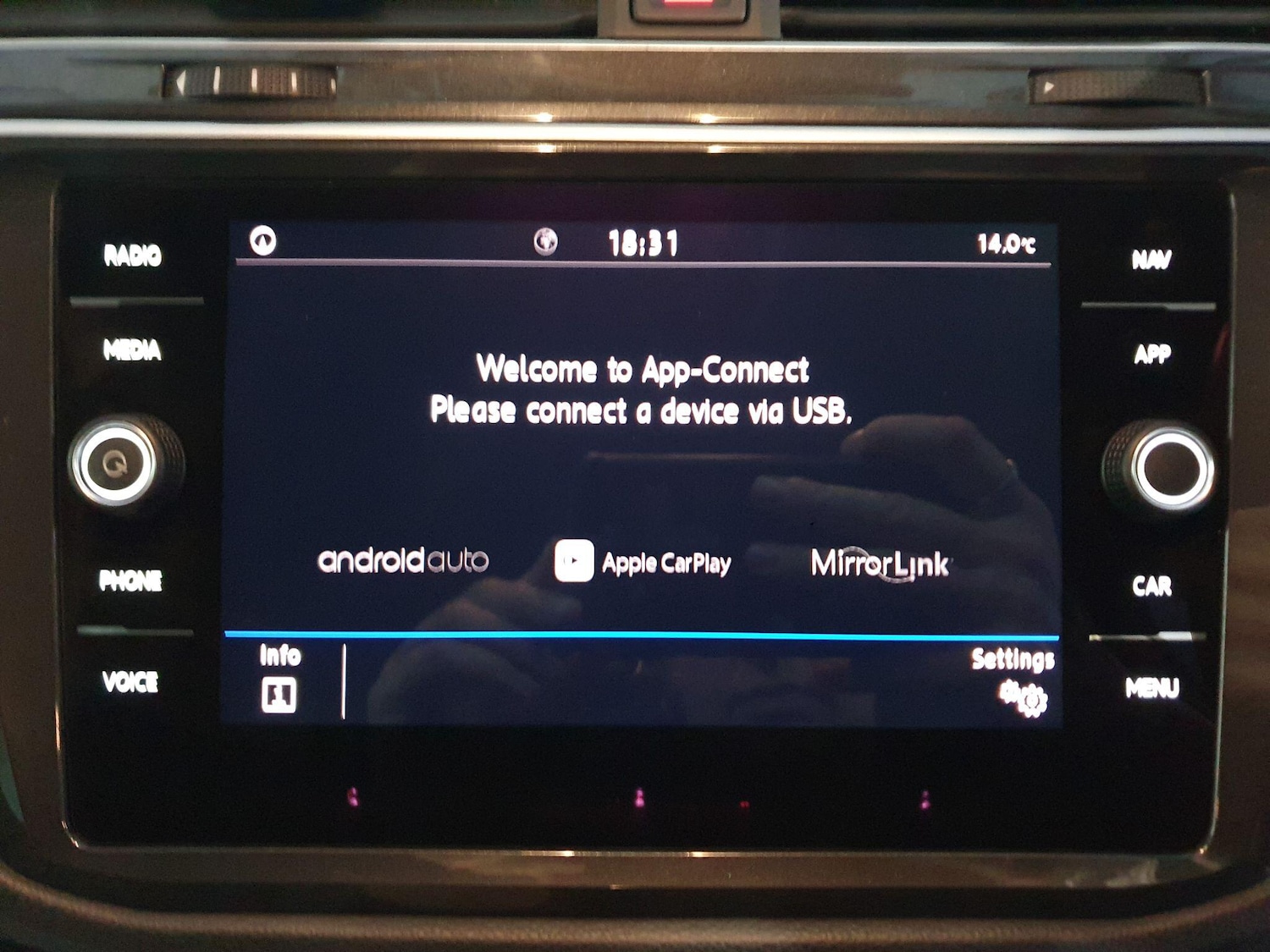 Used Volkswagen Tiguan 2018 for sale - 76499636: Photo 13