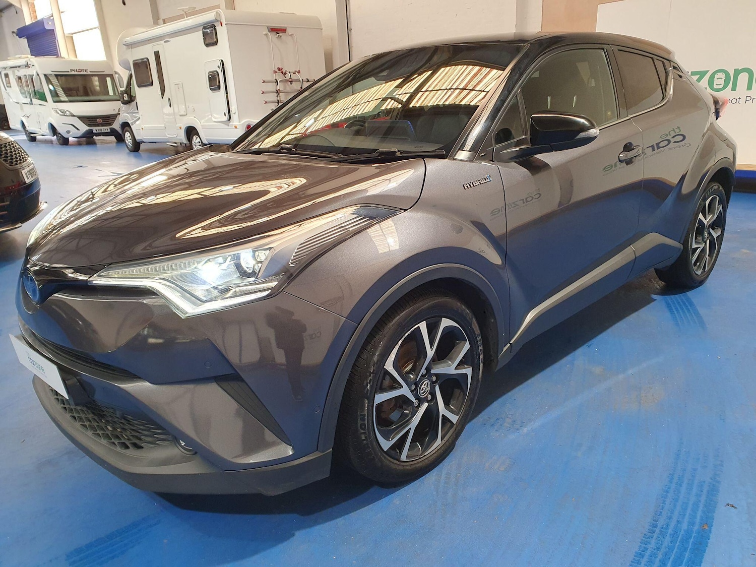 Used Toyota C-HR 2018 for sale - 77229632: Photo 7