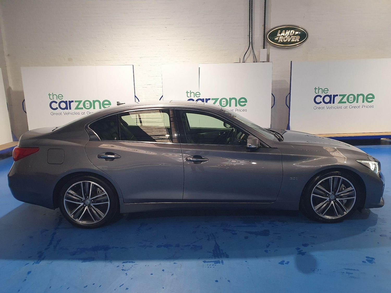 Used Infiniti Q50 2018 for sale - 77575204: Photo 2