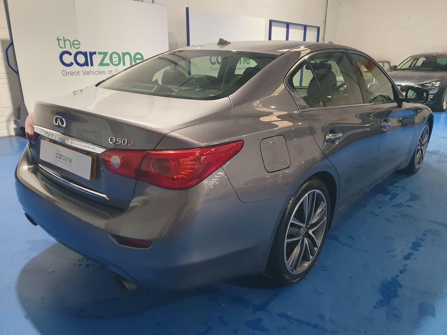 Used Infiniti Q50 2018 for sale - 77575204: Photo 3