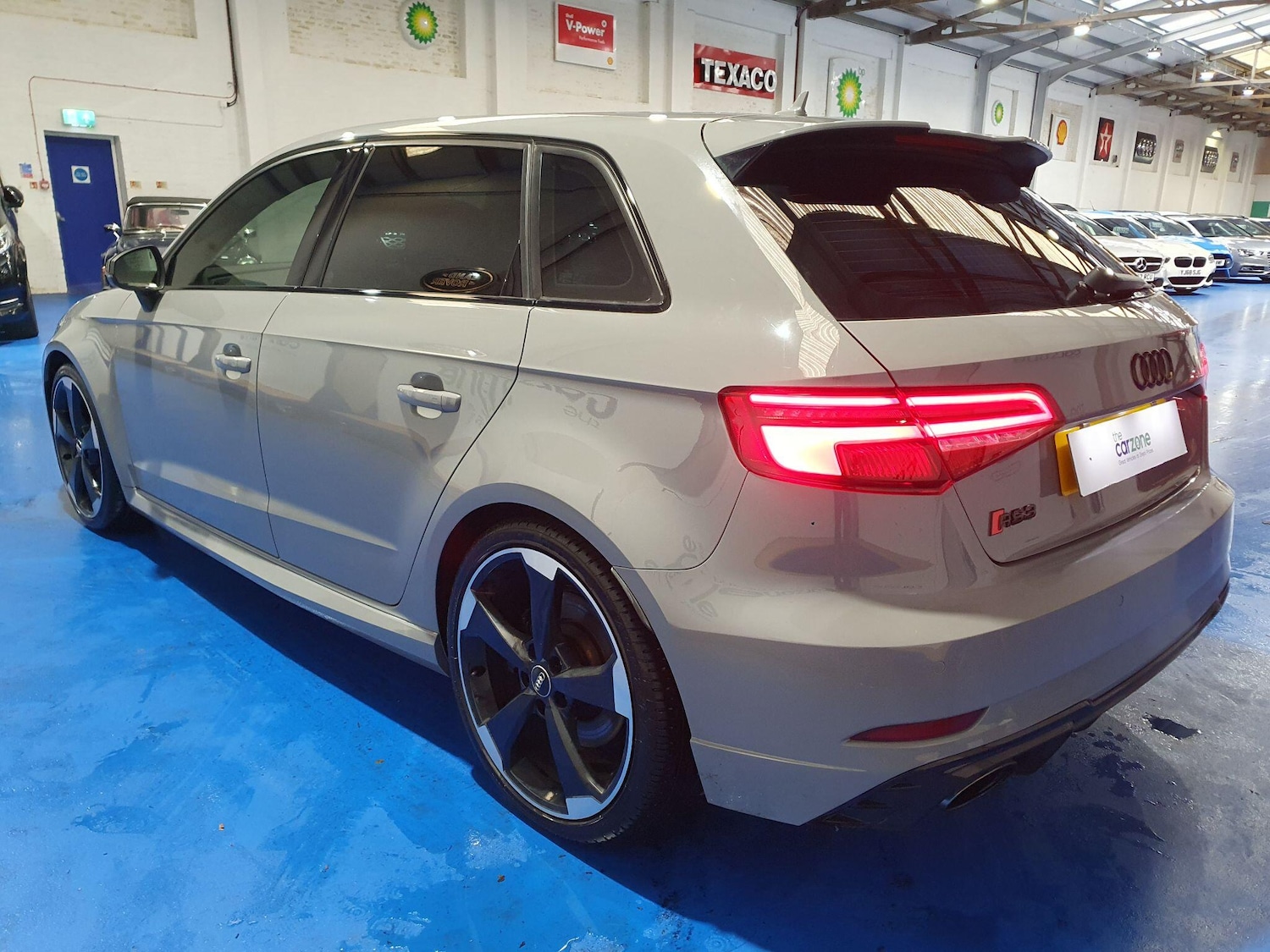 Used Audi RS3 2018 for sale - 76898857: Photo 7