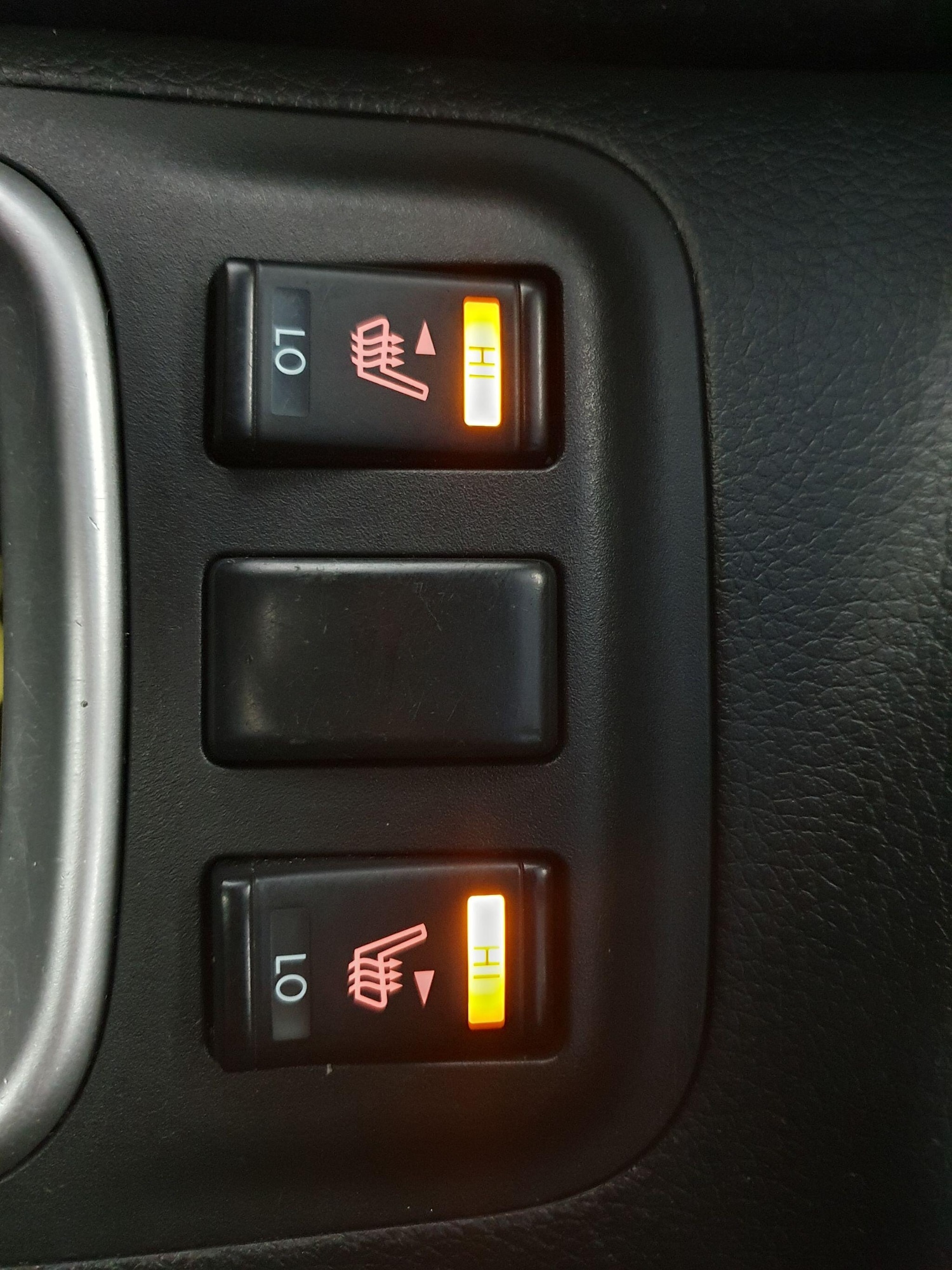 Used Nissan Navara 2016 for sale - 77892905: Photo 12