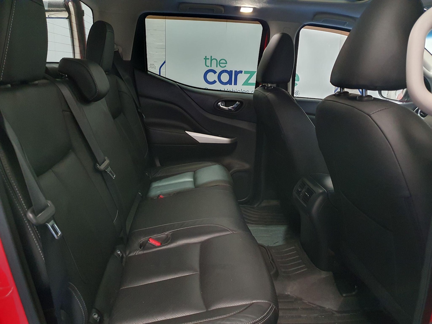 Used Nissan Navara 2016 for sale - 77892905: Photo 15