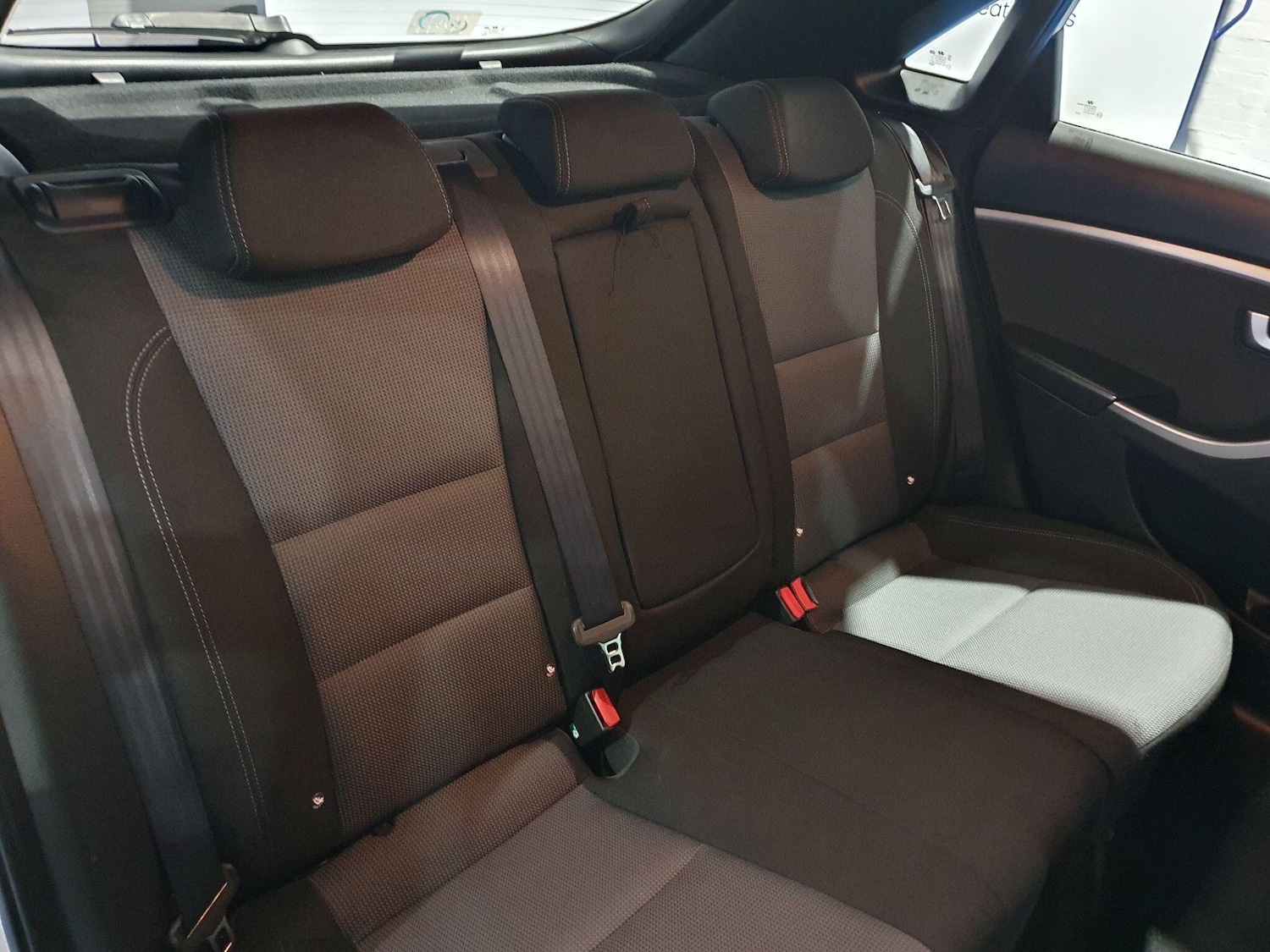 Used Hyundai i30 2015 for sale - 77454965: Photo 13