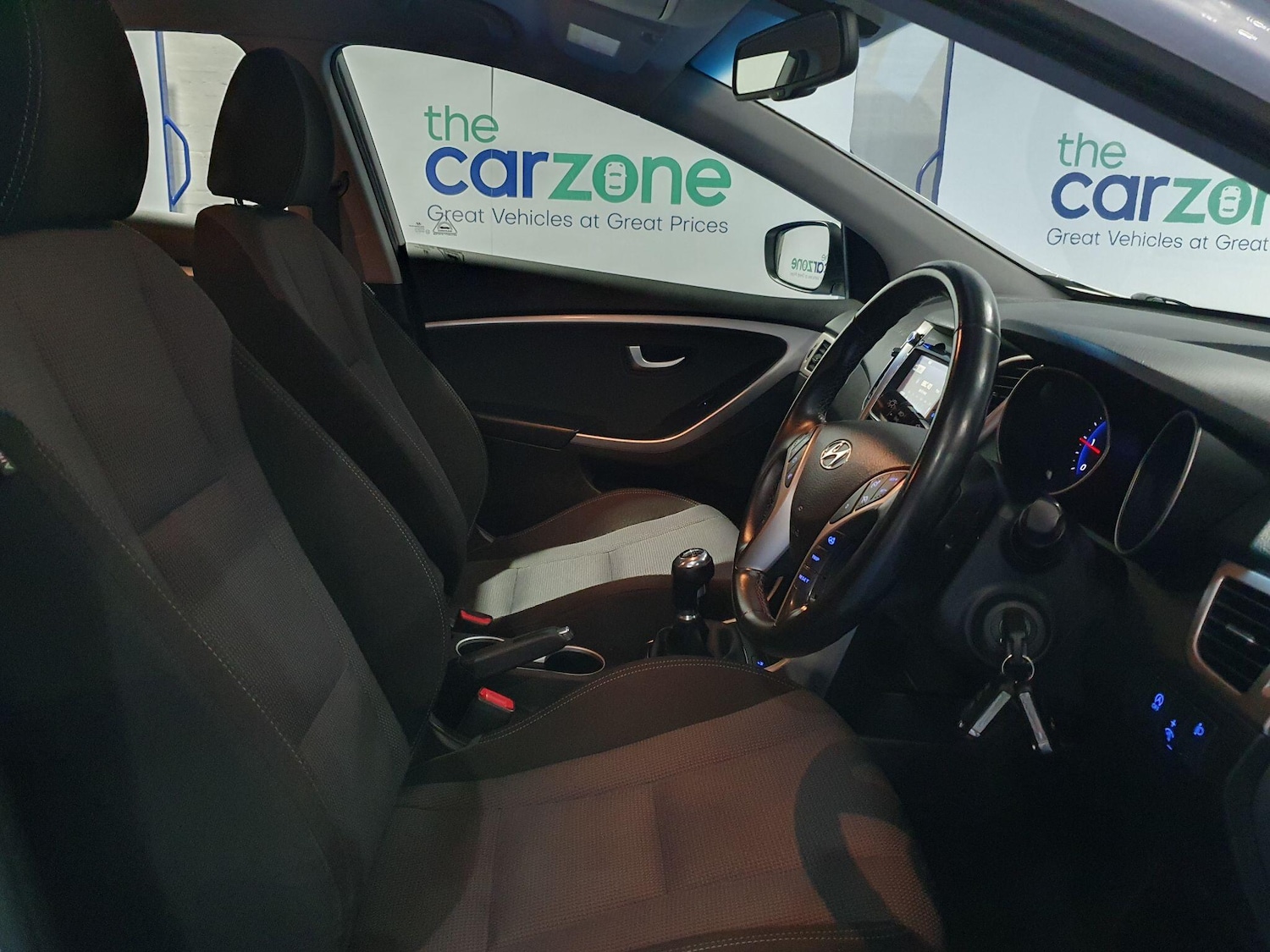 Used Hyundai i30 2015 for sale - 77454965: Photo 9