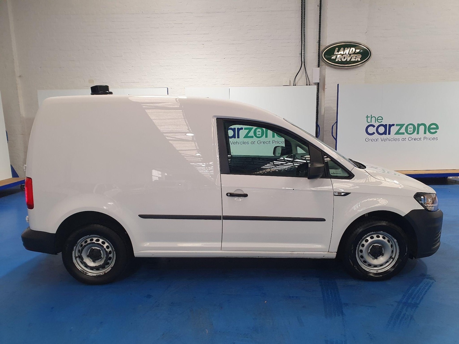 Used Volkswagen Caddy 2020 for sale - 76214712: Photo 2