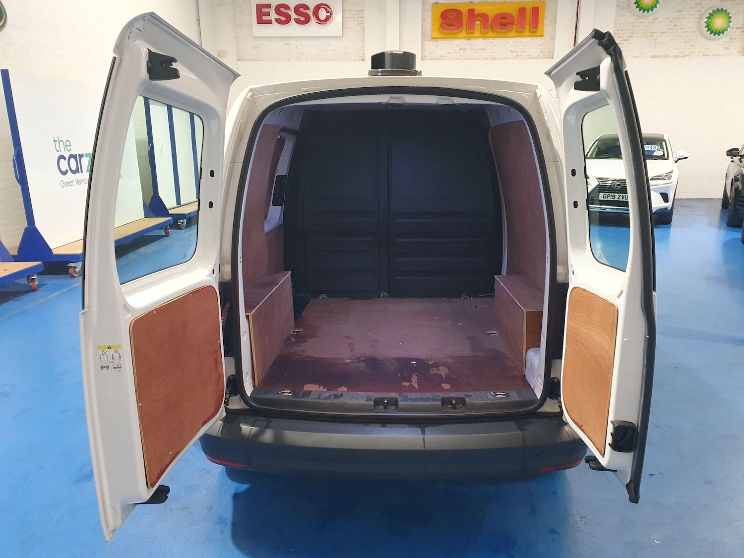 Used Volkswagen Caddy 2020 for sale - 76214712: Photo 5