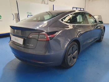 Used Tesla Model 3 2020 for sale - 76728798: Photo