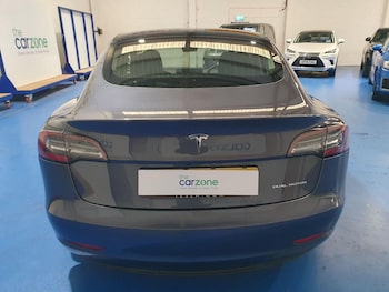 Used Tesla Model 3 2020 for sale - 76728798: Photo