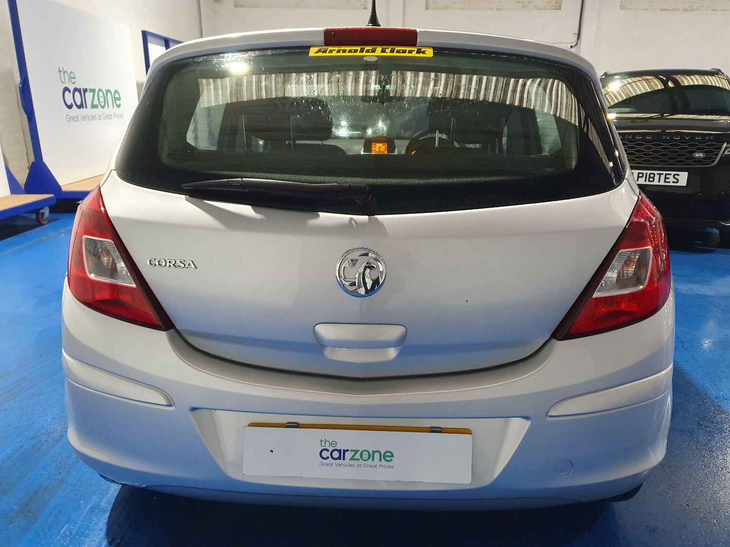 Used Vauxhall Corsa 2013 for sale - 77090907: Photo 4